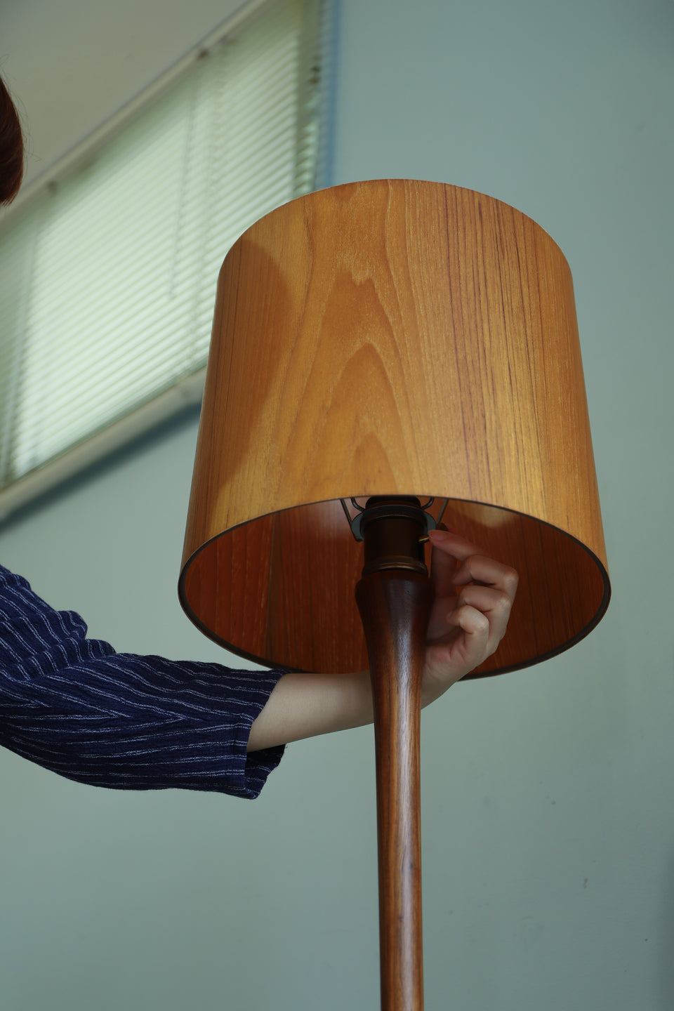 トラックファニチャー フロアランプ ウォルナット チーク/Truck