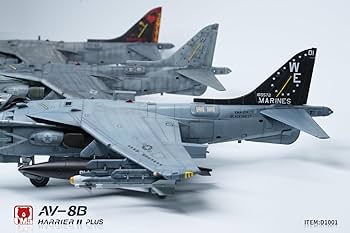 Amazon | UMaモデル 1/48 AV-8B ハリアーII プラス プラモデル