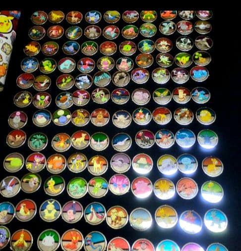 【激レア】ポケモン ぎんピカ メダル 小学館幼稚園 付録　収納缶付き249枚